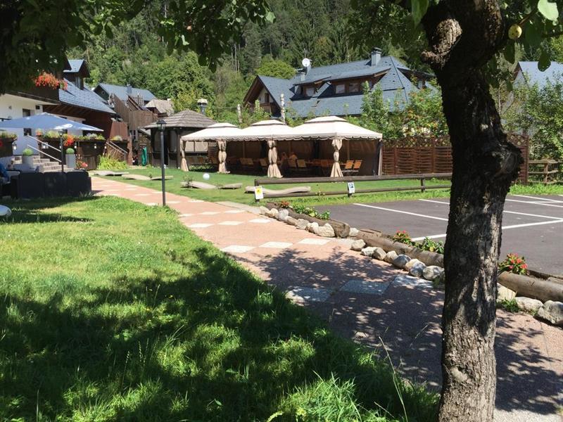 Hotel Tarvisio Four Seasons エクステリア 写真